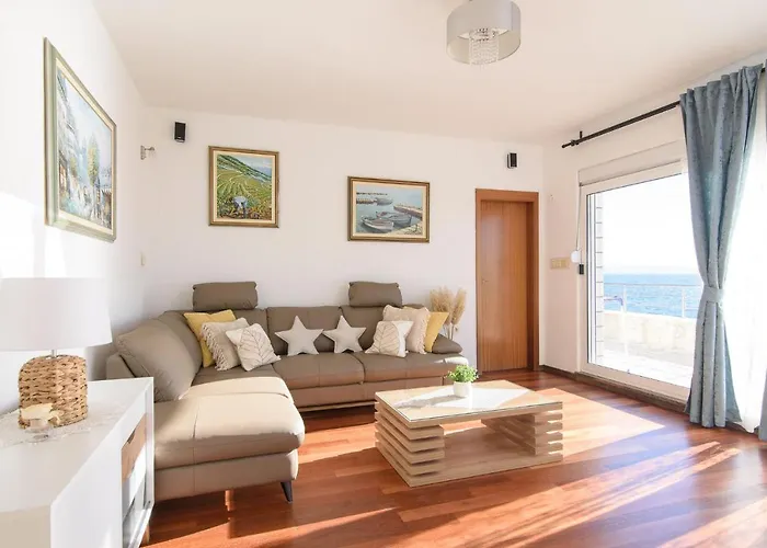 Helli Apartament Trogir